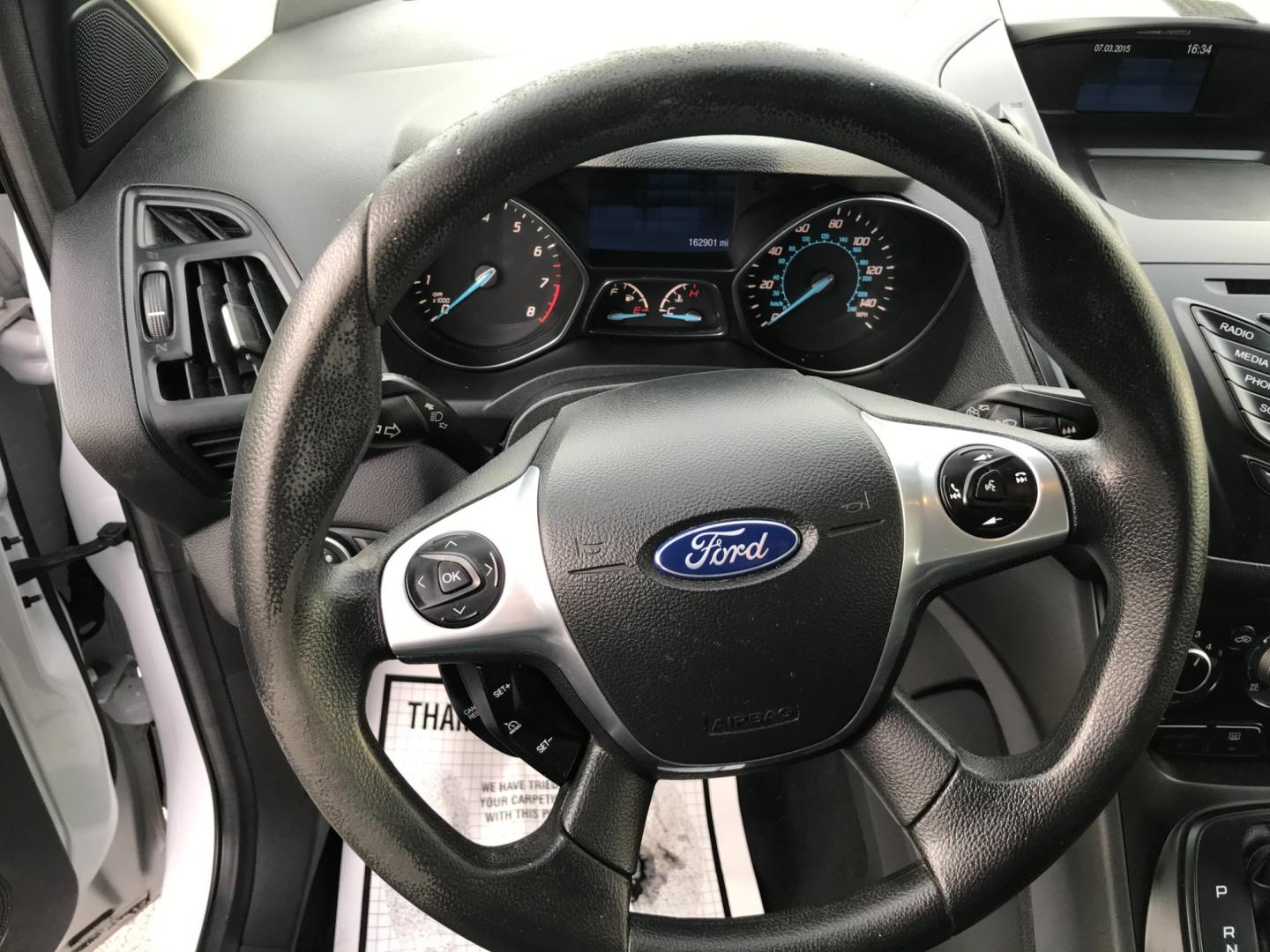 2015 White /Gray Ford Escape S (1FMCU0F72FU) with an 2.5 V4 engine, Automatic transmission, located at 577 Chester Pike, Prospect Park, PA, 19076, (610) 237-1015, 39.886154, -75.302338 - Photo#11